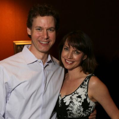  Kevin Early and his wife, Julie Ann Emery posing for an photo shoot